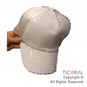 SOMB VISERA LENTEJUELAS BLANCO Y PLATA CAP x 1